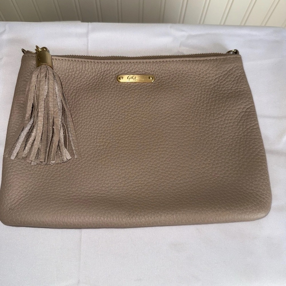 Gigi New York Taupe Tan Pebbled Leather Tassel Clutch Zip Top Pouch Gold